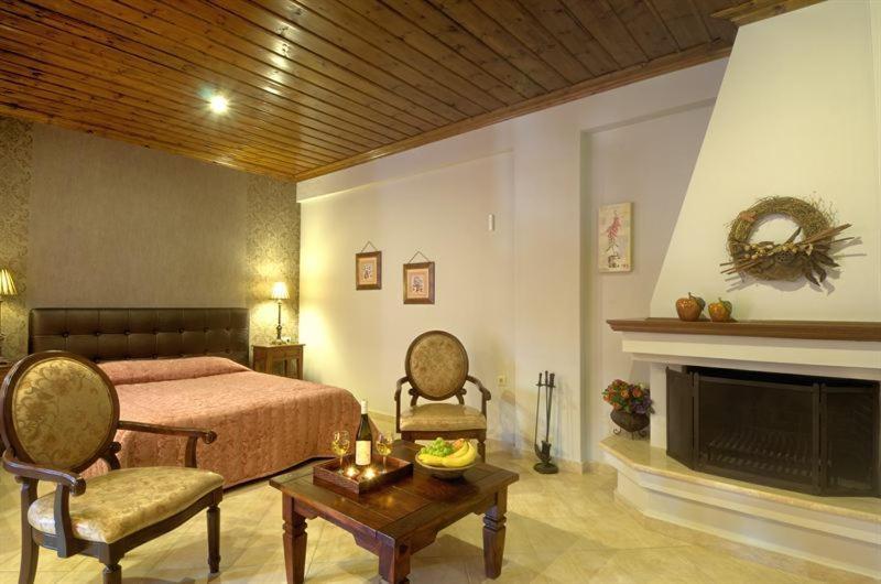 פורטאריה Iatrou Guesthouse חדר תמונה