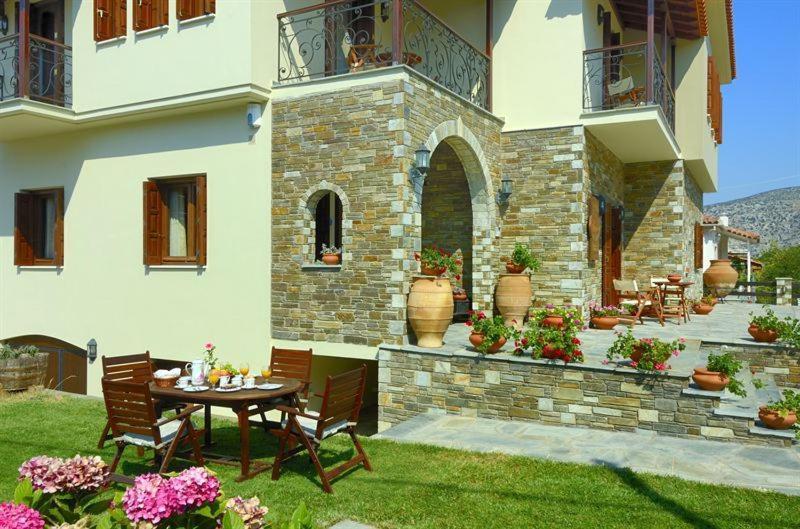 פורטאריה Iatrou Guesthouse מראה חיצוני תמונה